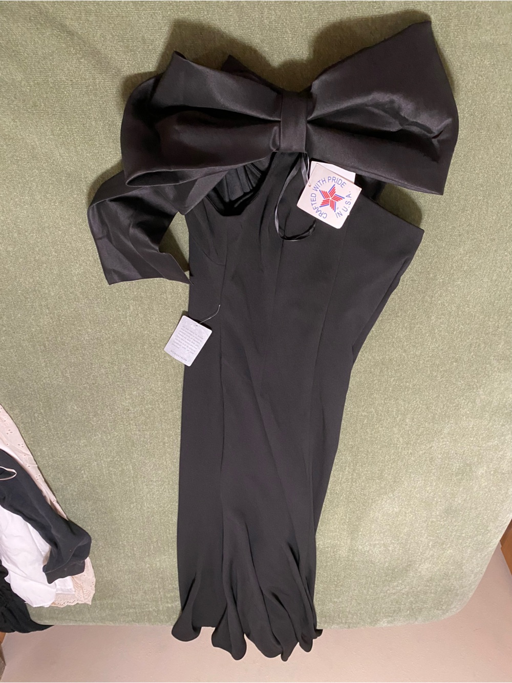 Betsy and Adam sz 4 giant bow ribbon dress